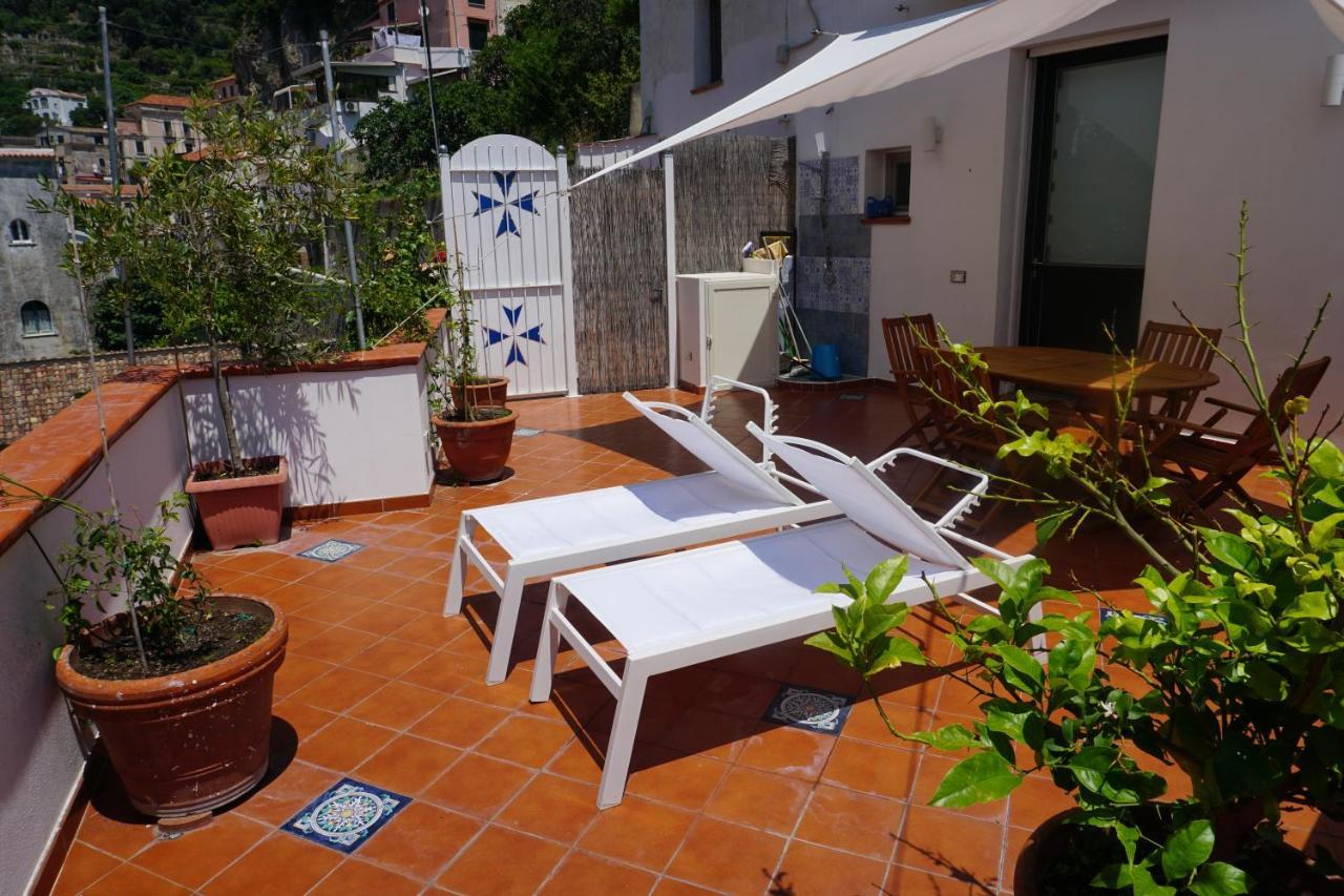 Ferienwohnung Donna Rosalia Amalfi Exterior foto