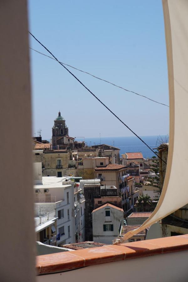 Ferienwohnung Donna Rosalia Amalfi Exterior foto